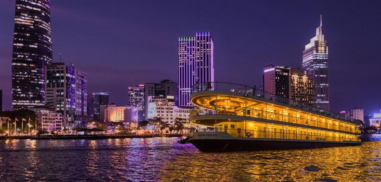 J&K Hotel Ho Chi Minh City Bagian luar foto