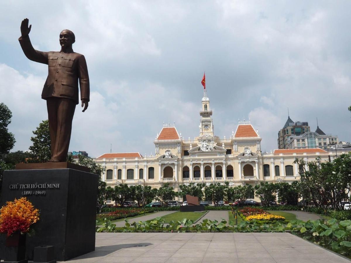 J&K Hotel Ho Chi Minh City Bagian luar foto