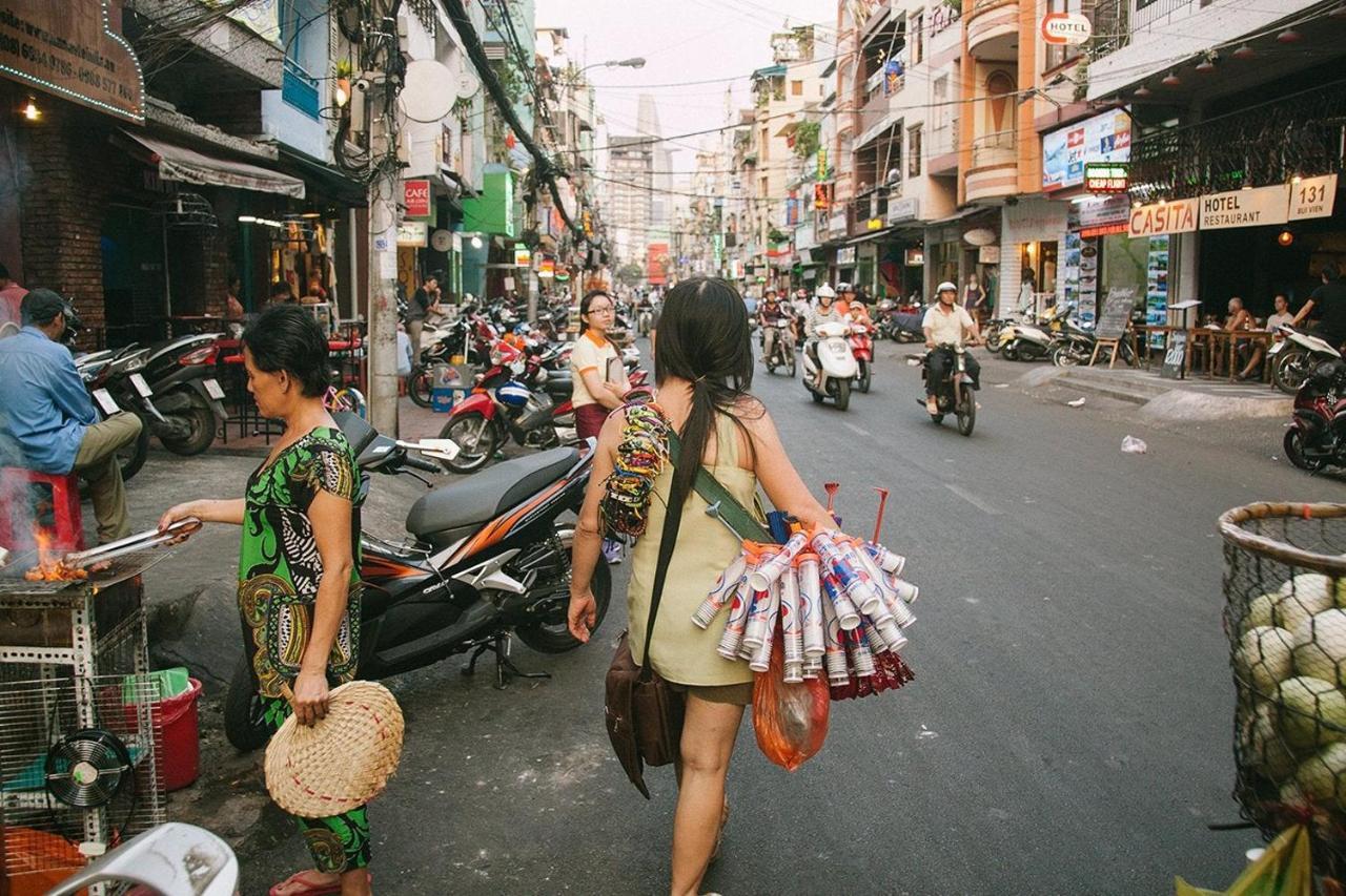 J&K Hotel Ho Chi Minh City Bagian luar foto