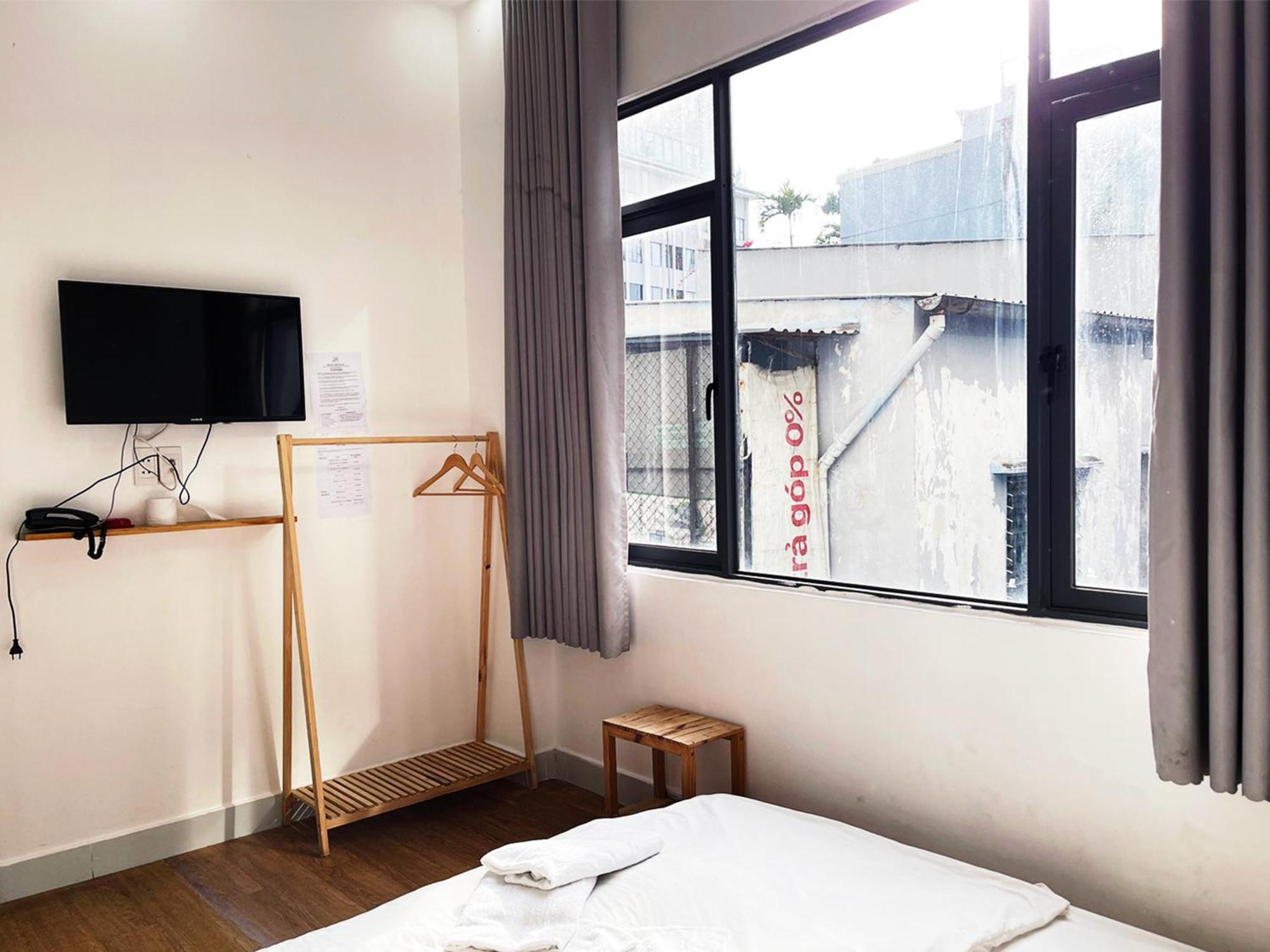 J&K Hotel Ho Chi Minh City Bagian luar foto